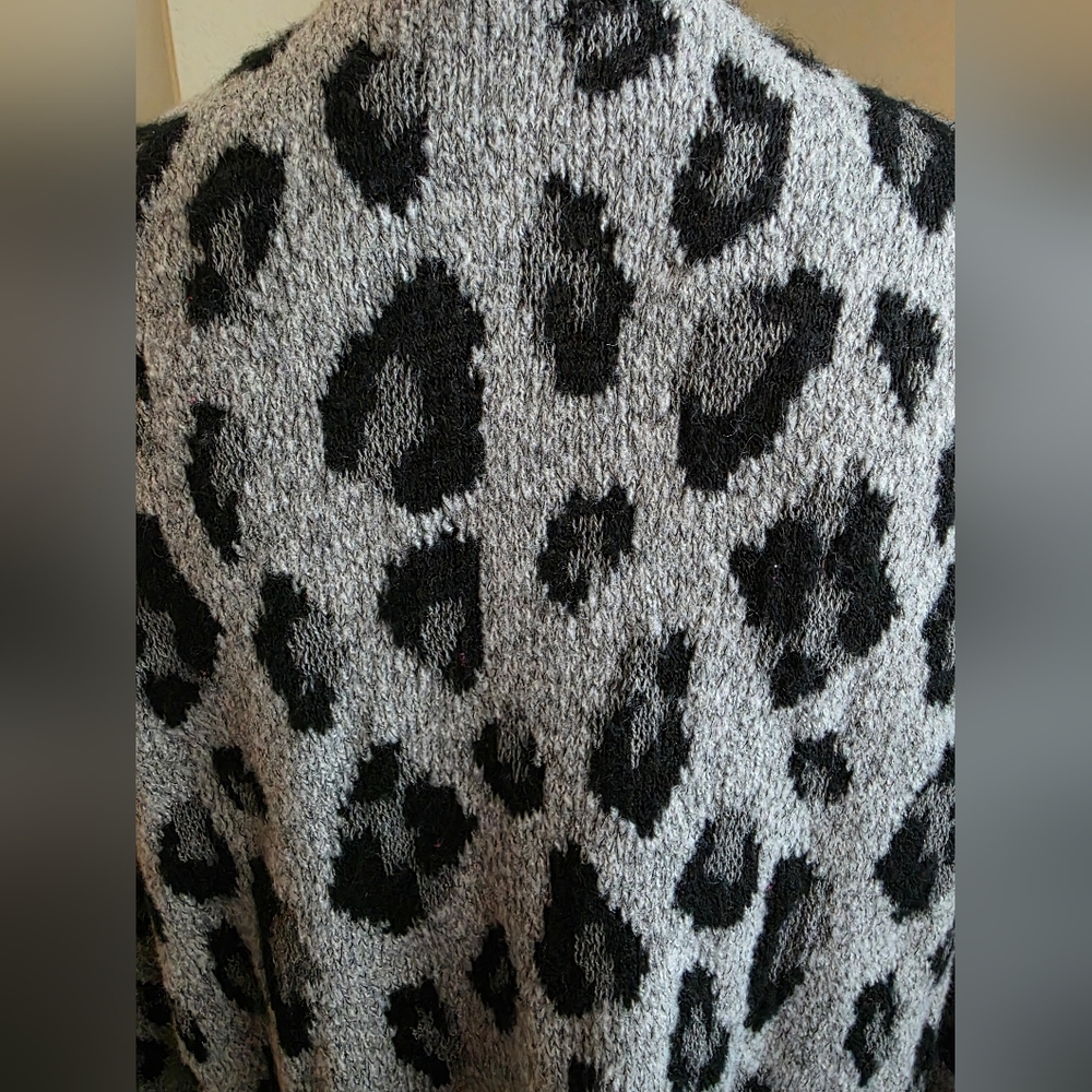 Nine West Black Animal Print Cardigan - Picture 5 of 10